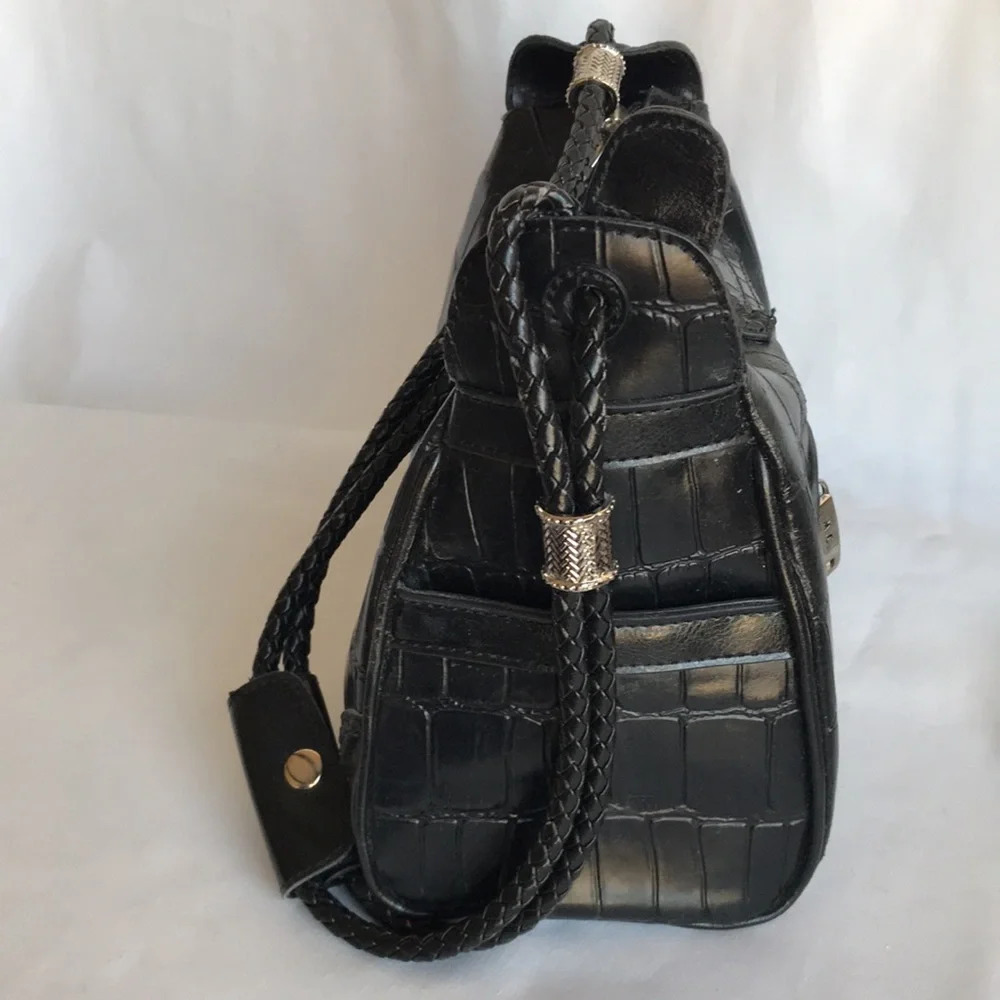 M.C. black bag with silver accents - Picture 5 of 10